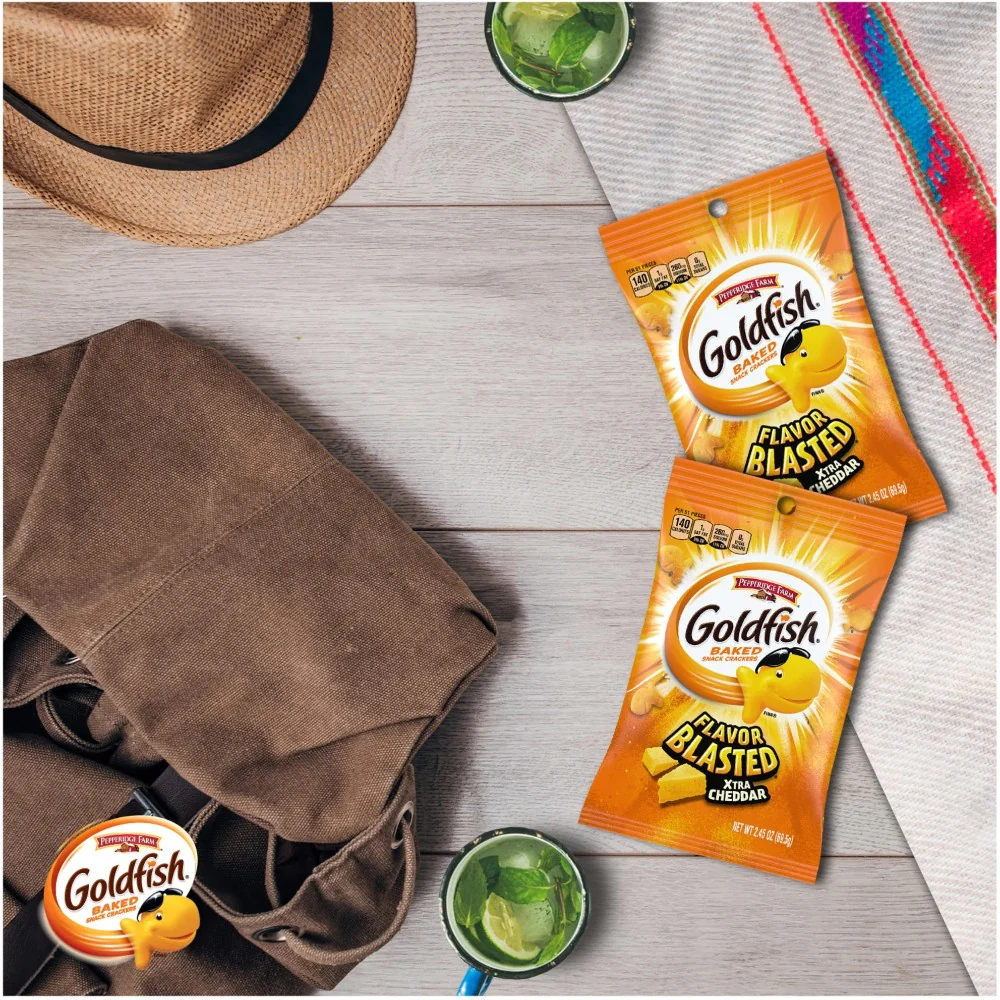 Pepperidge Farm Goldfish Xtra Cheddar Crackers 2.45oz (69.4g) - Image 4
